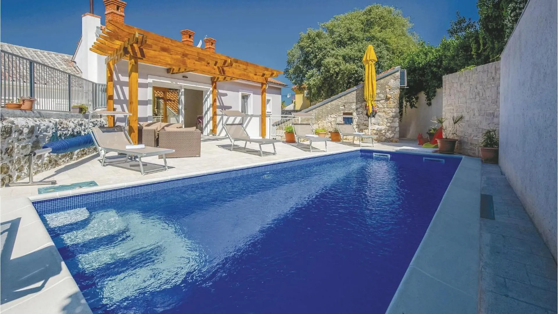 Stunning Home In Novi Vinodolski With Wifi 0*,  Croatia