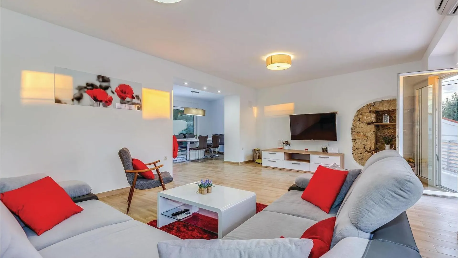 Stunning Home In Novi Vinodolski With Wifi