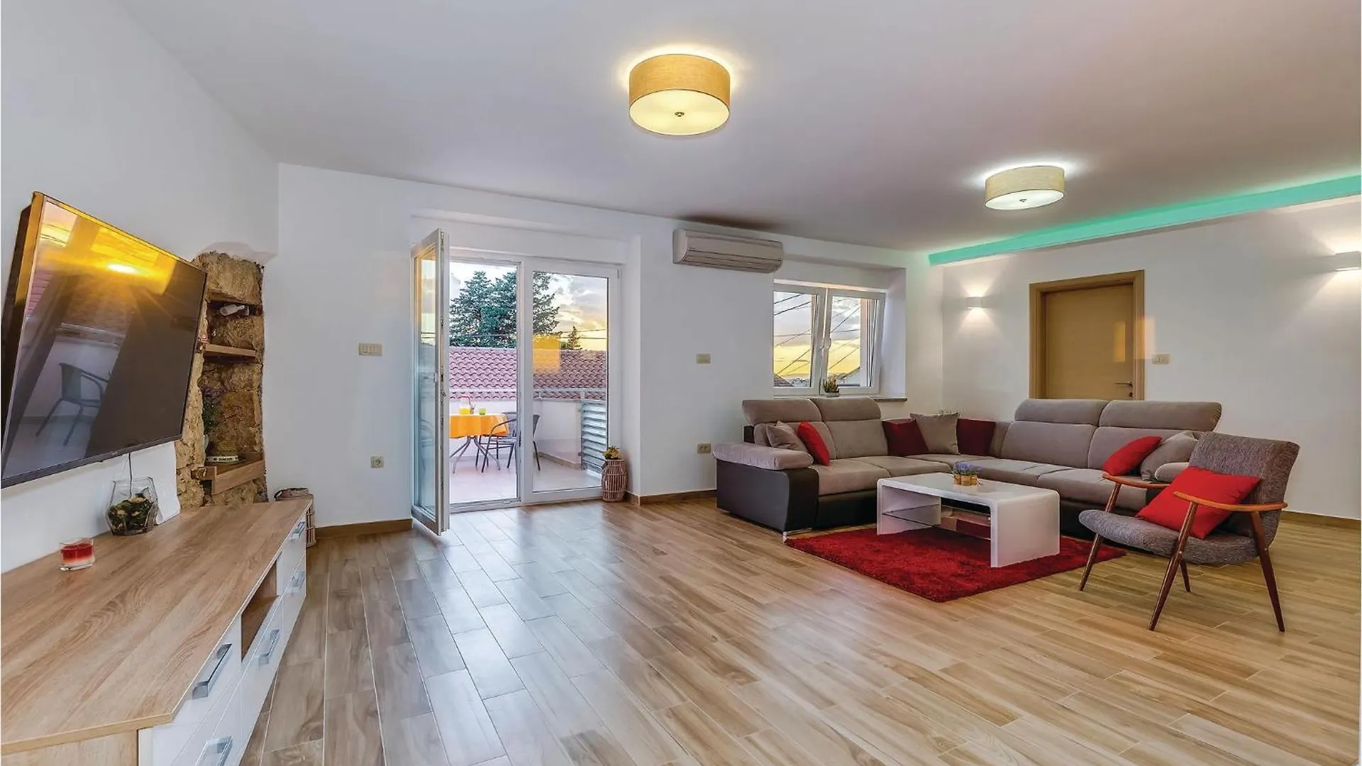 Stunning Home In Novi Vinodolski With Wifi Croatia