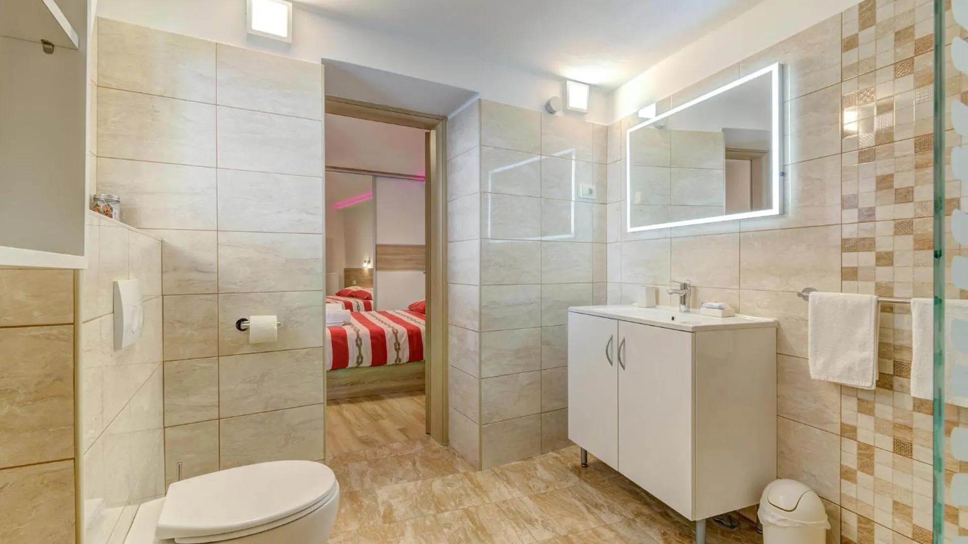 Stunning Home In Novi Vinodolski With Wifi