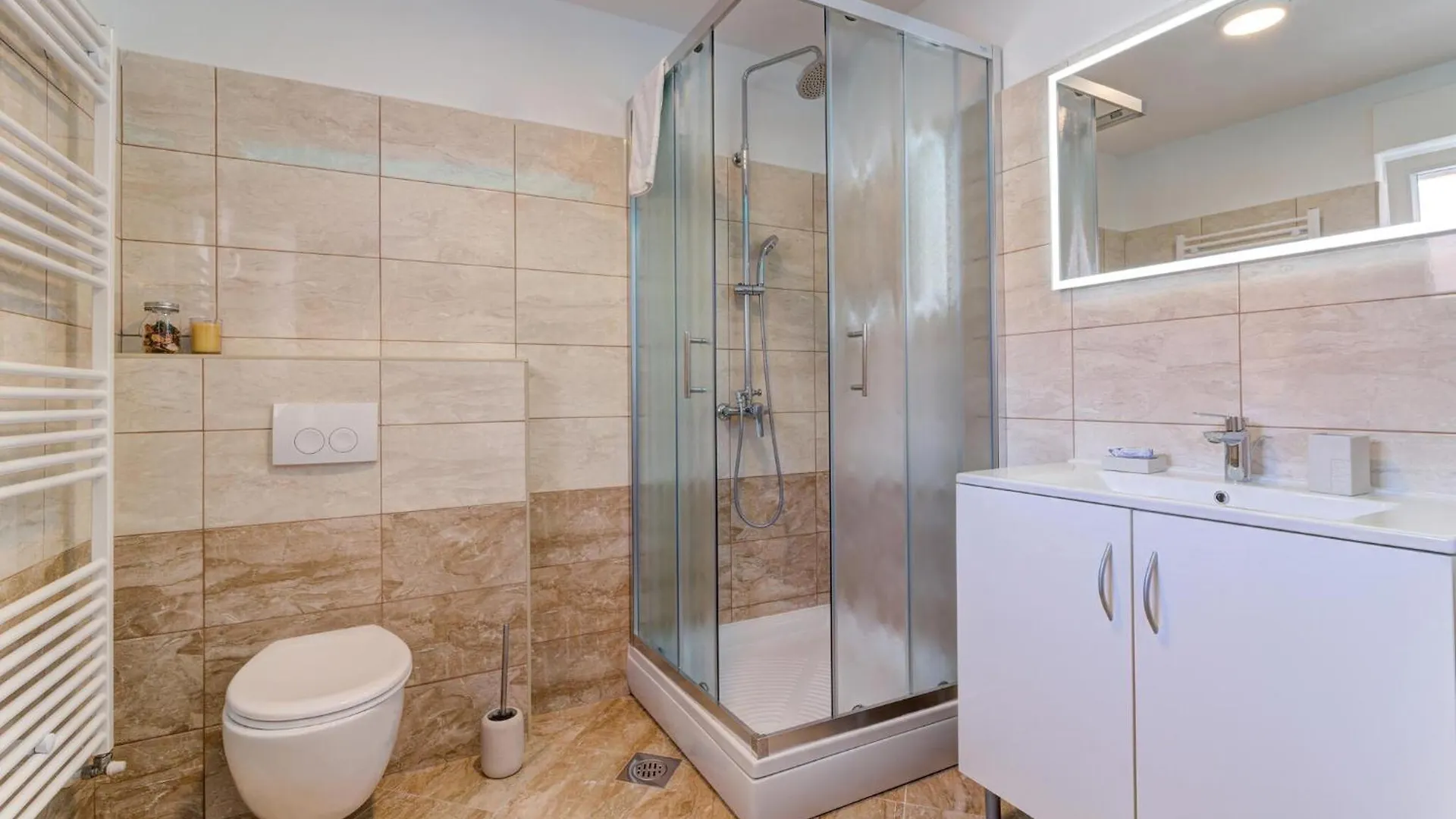 Stunning Home In Novi Vinodolski With Wifi