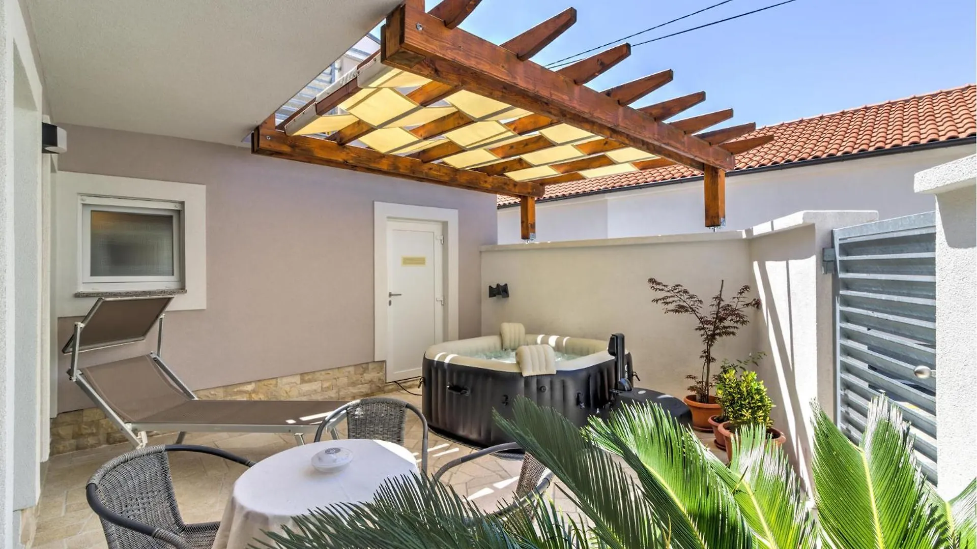 Stunning Home In Novi Vinodolski With Wifi